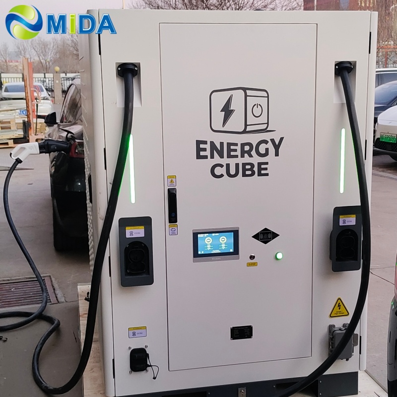 MIDA 240kWh 200kWh 150kWh Solar Integrated BESS Solution with Movable Storage for Sustainable EV Charging Road Assistance installation