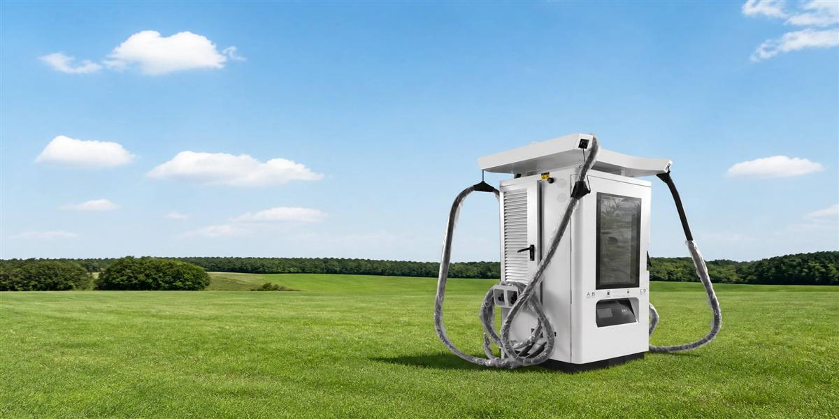 Reliable Commercial Charging: MIDA 240kW Quad Output DC Charger for Fleet Operators