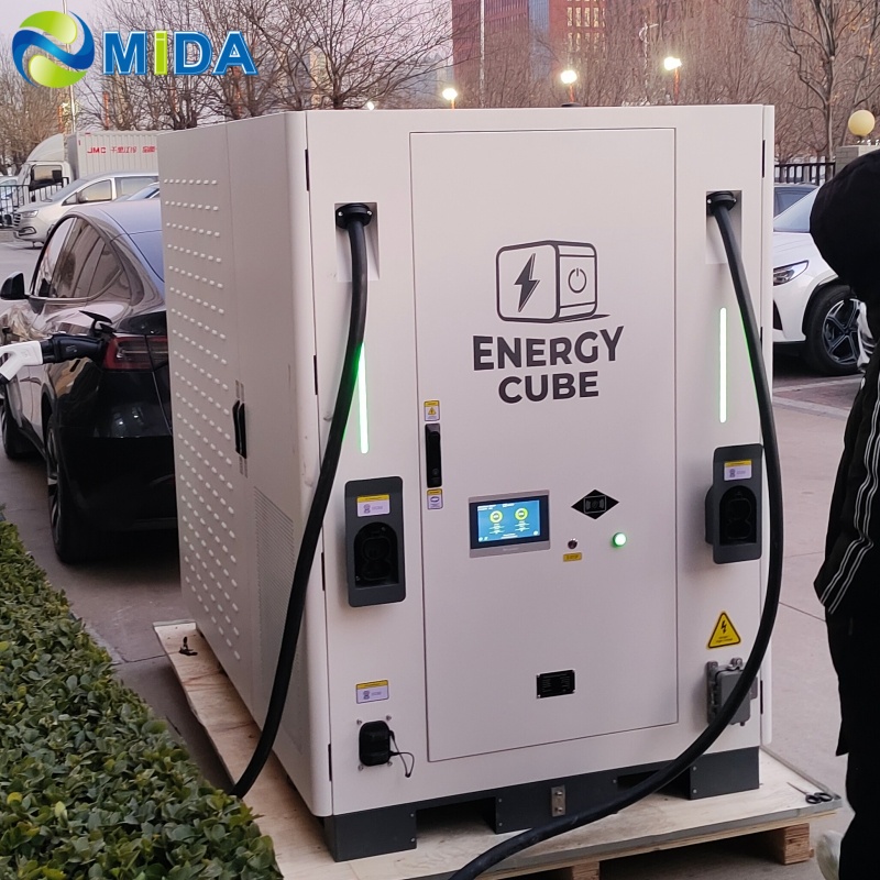Mobile energy storage EV charging station for roadside fleet rescue