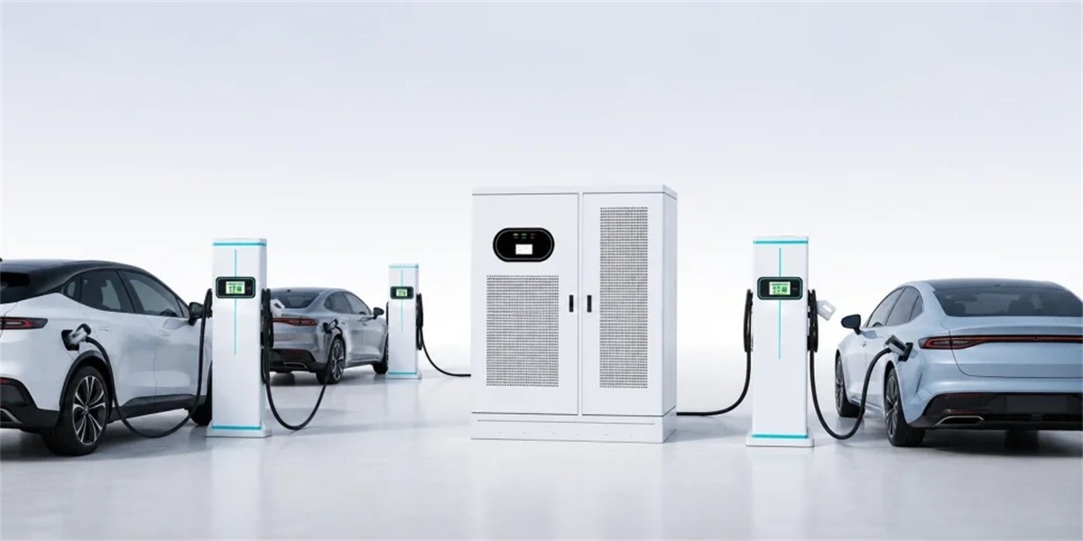Split DC Charging Station